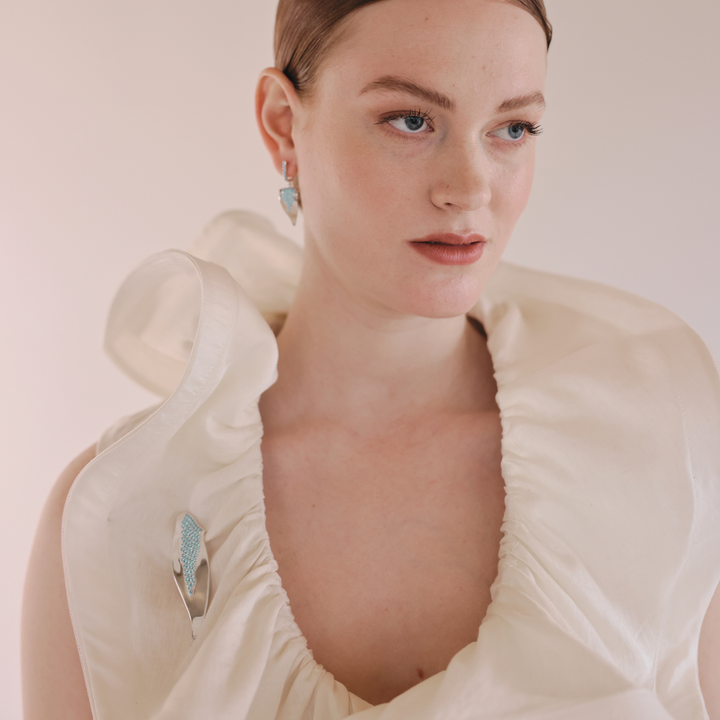 Echo silver brooch with blue CZ stones