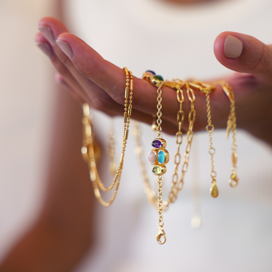 Daisy 18k gold vermeil layering bracelet