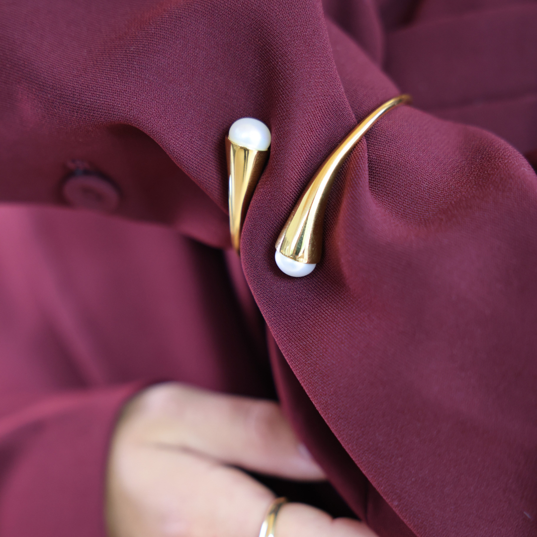 Bella 18k gold vermeil bangle with cultured pearls