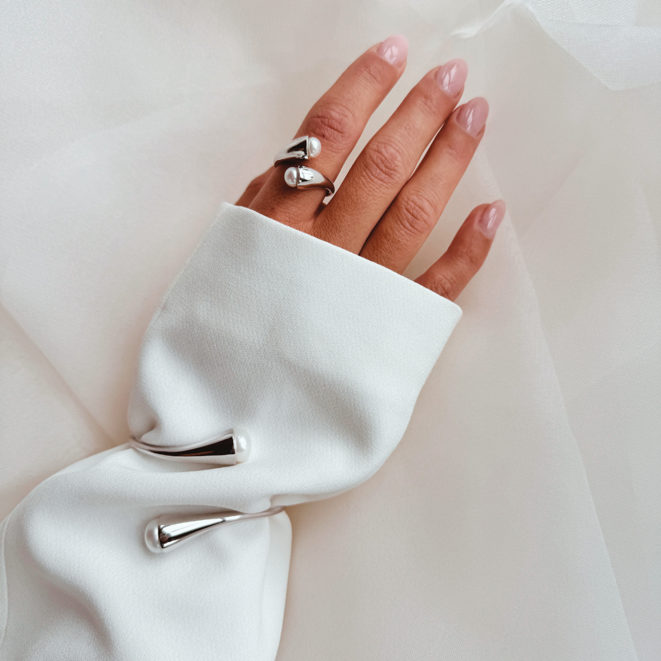 Bella solid silver bangle with large freshwater pearls