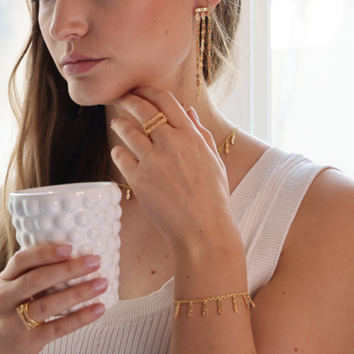 Amalei 18k gold vermeil ring in light pink enamel