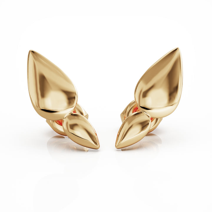 Lotus 18k gold vermeil stud earrings