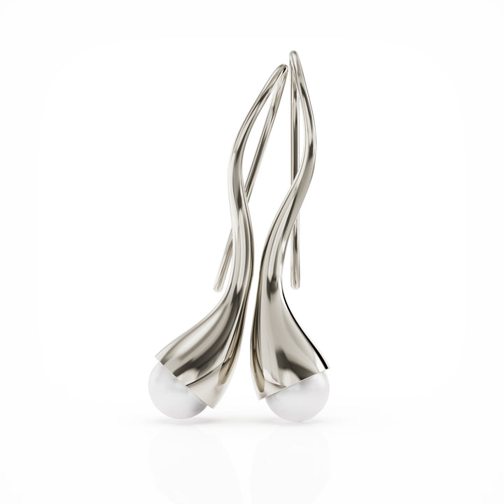 Bella silver earrings with cultured pearls
