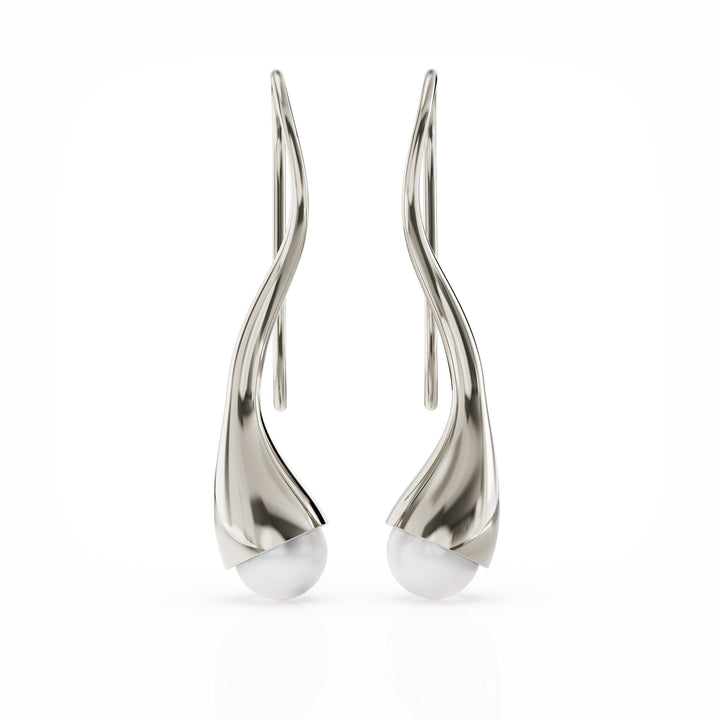 Bella silver earrings with cultured pearls