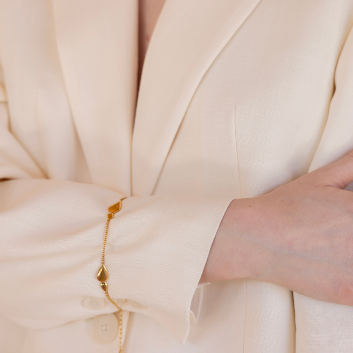 Lotus 18k gold vermeil bracelet