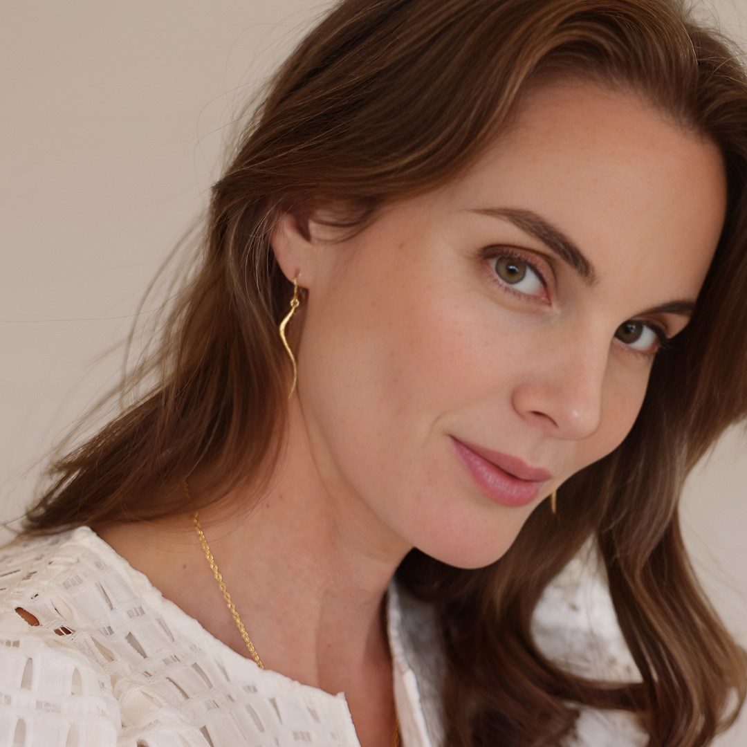 Swirl 18k gold vermeil earrings