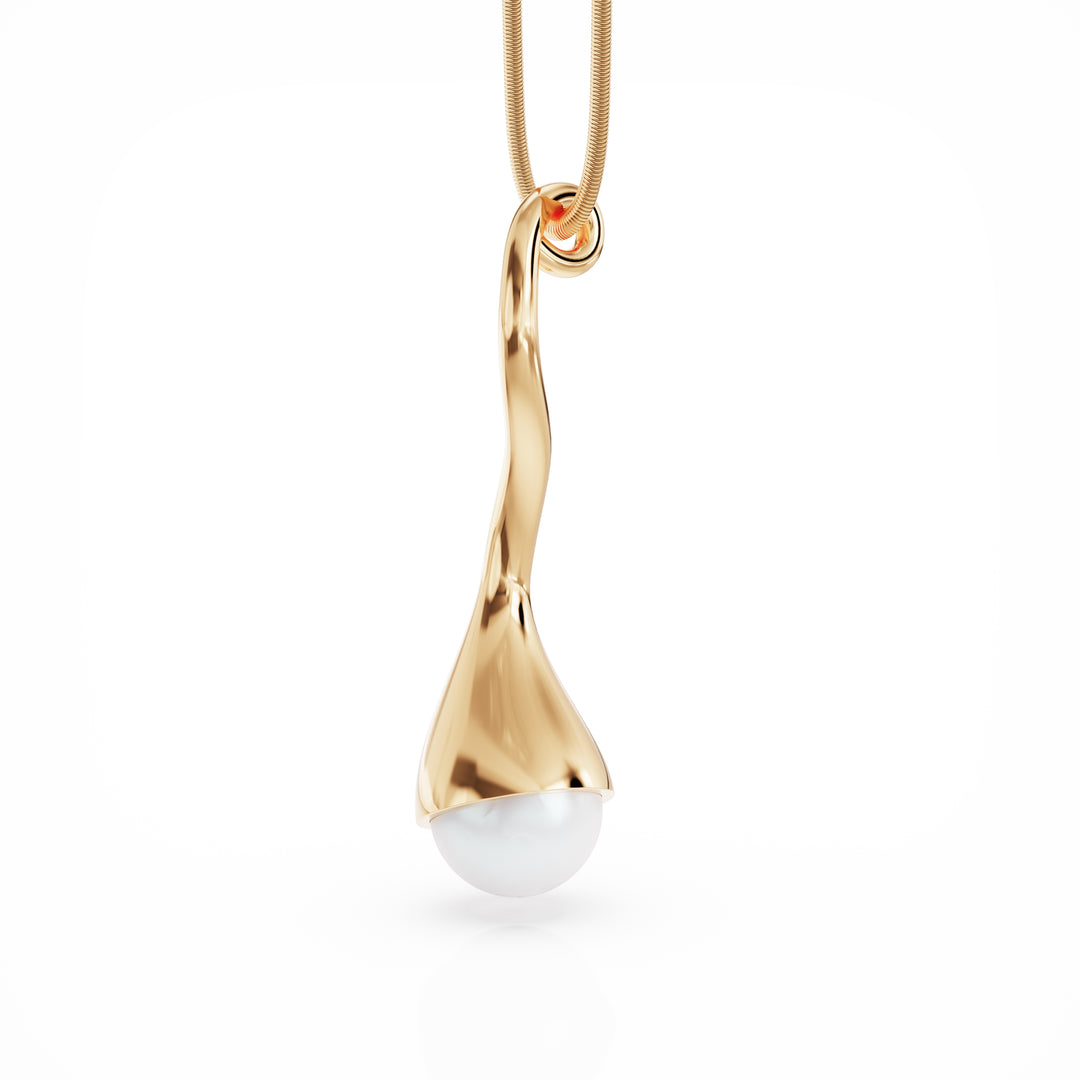 Bella 18k gold vermeil necklace with a cultured pearl pendant