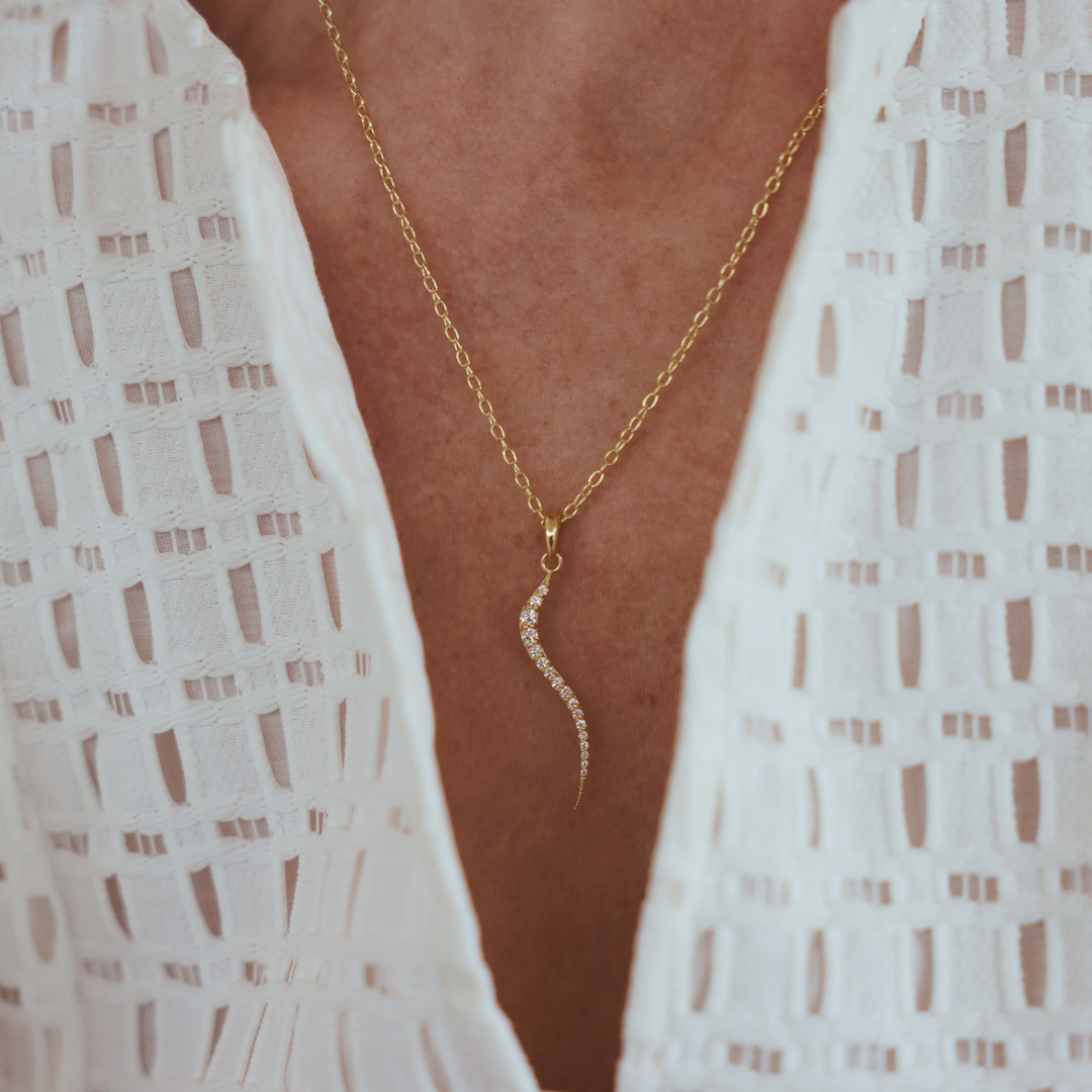 Swirl 18k gold vermeil necklace with clear cz