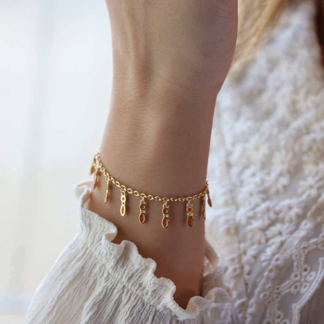 Amalei 18k gold vermeil bracelet with coral enamel